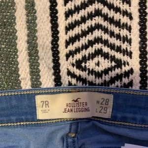 Hollister skinny jeans